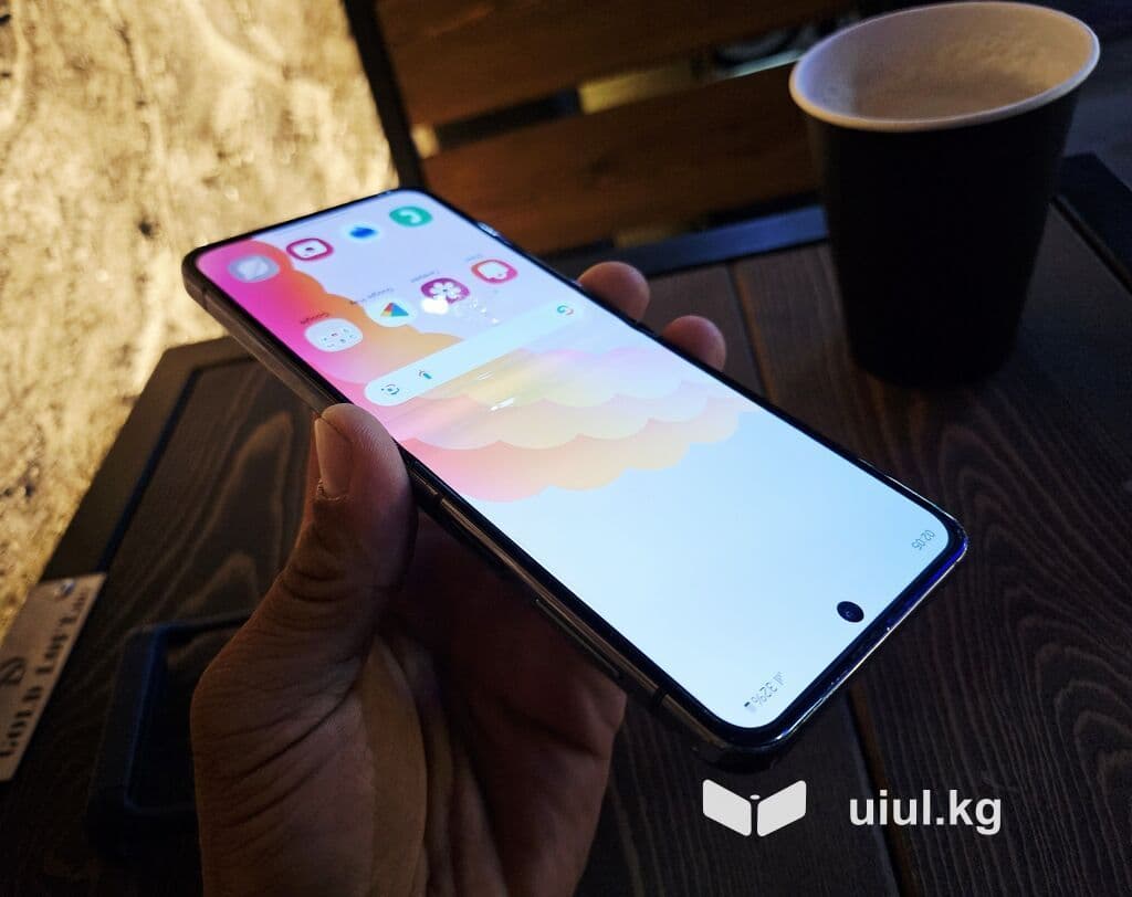 Samsung Galaxy Z Fold 5, Б/у, 256 ГБ, цвет - Черный, 1 SIM, eSIM, 2 SIM 16 из 20