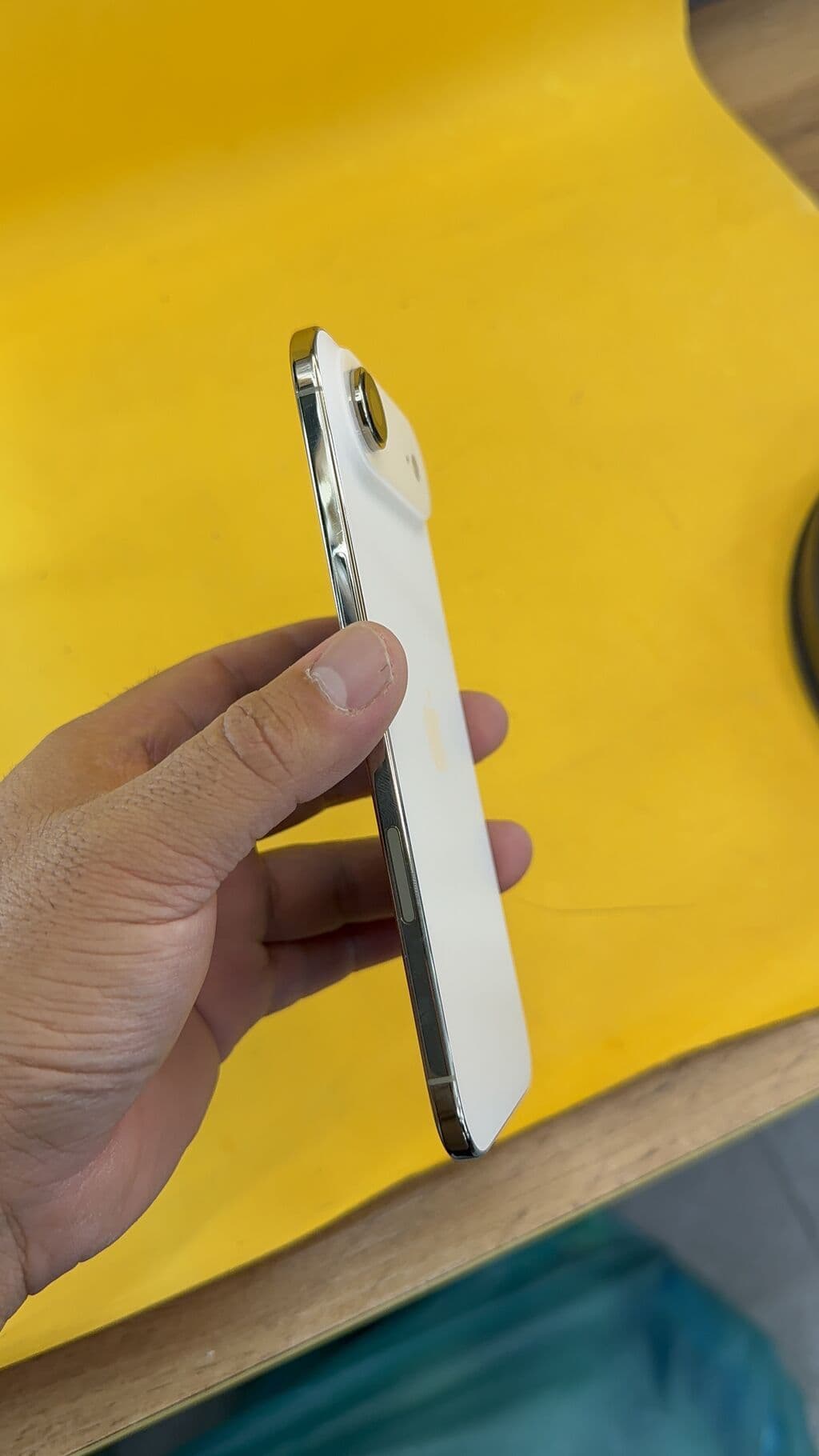 IPhone Air, Б/у, 256 ГБ, 92 % 2 из 10