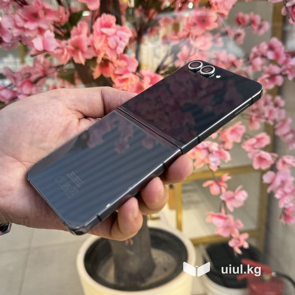 Samsung Galaxy Z Flip 5, Б/у, 512 ГБ, цвет - Черный, 1 SIM, eSIM 5 из 14