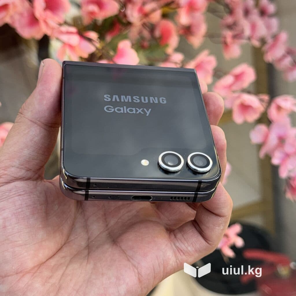 Samsung Galaxy Z Flip 5, Б/у, 512 ГБ, цвет - Черный, 1 SIM, eSIM 6 из 14