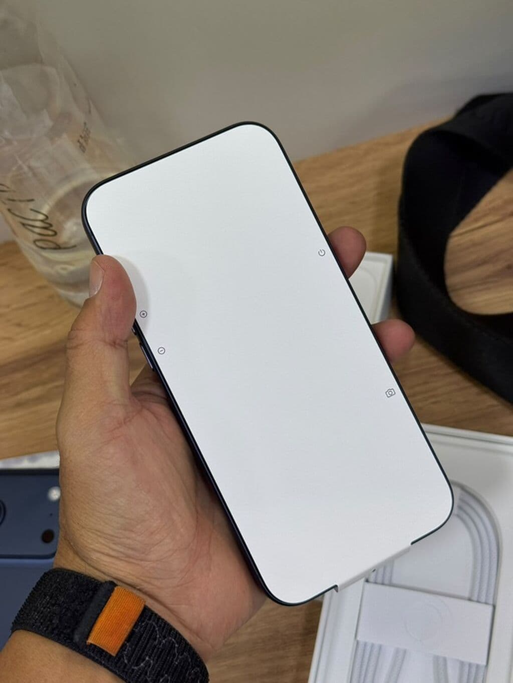 IPhone 17 Pro Max, Новый, 256 ГБ, Синий, Коробка, 100 % 8 из 12