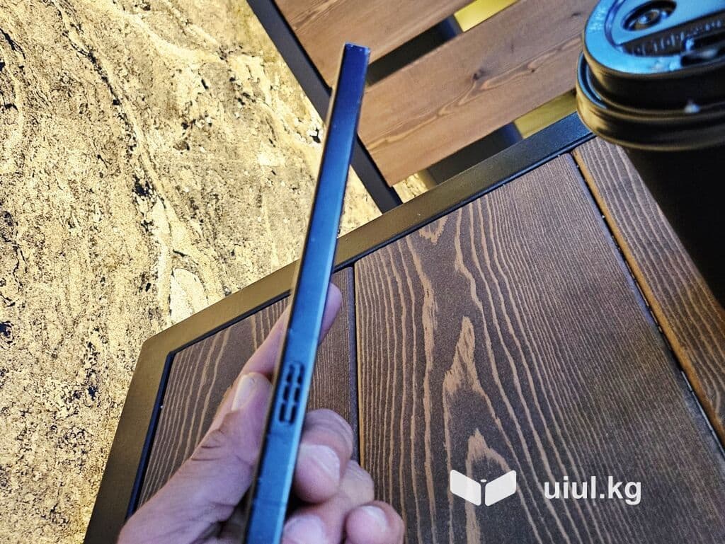 ZTE Axon 9 Pro, Б/у, 256 ГБ, цвет - Черный, 1 SIM, 2 SIM 4 из 19