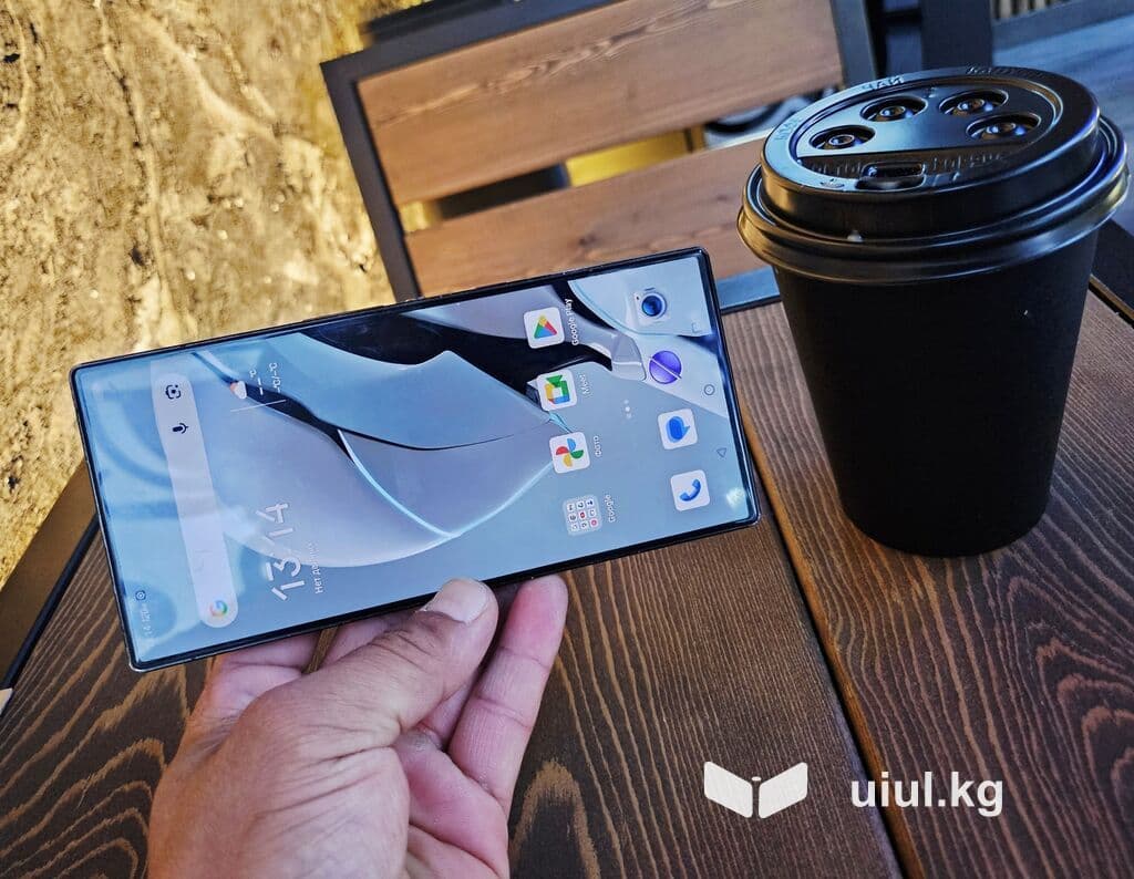 ZTE Axon 9 Pro, Б/у, 256 ГБ, цвет - Черный, 1 SIM, 2 SIM 14 из 19