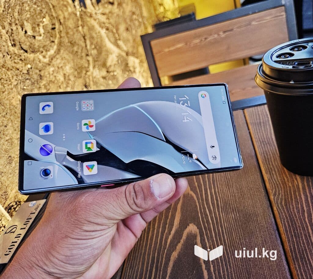 ZTE Axon 9 Pro, Б/у, 256 ГБ, цвет - Черный, 1 SIM, 2 SIM 16 из 19