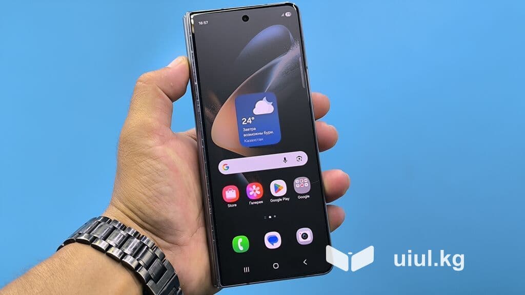 Samsung Galaxy Z Fold 4, Б/у, 256 ГБ, цвет - Серый, 2 SIM 3 из 16