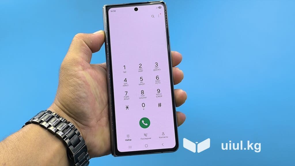 Samsung Galaxy Z Fold 4, Б/у, 256 ГБ, цвет - Серый, 2 SIM 4 из 16