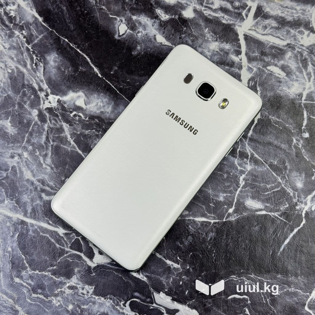 Samsung Galaxy J7 2016, Б/у, 16 ГБ, цвет - Белый, 2 SIM 2 из 16