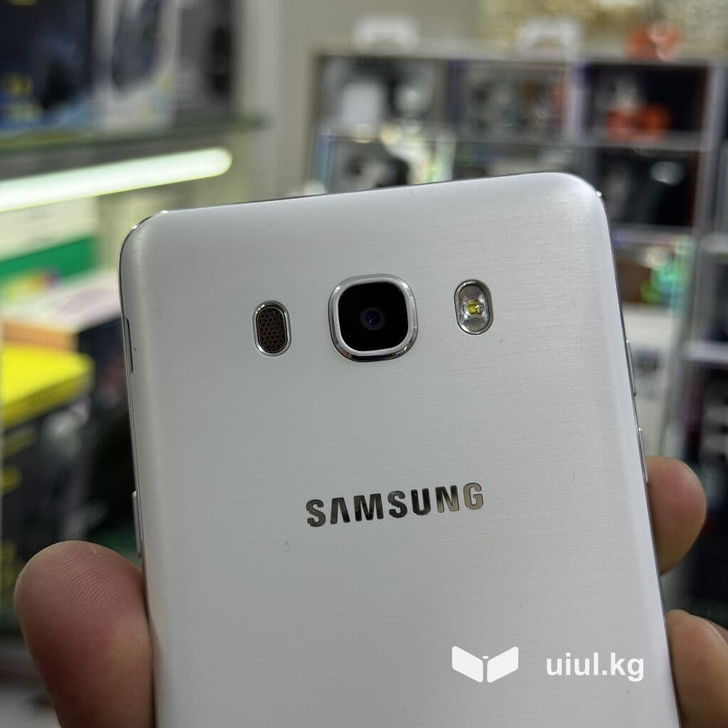 Samsung Galaxy J7 2016, Б/у, 16 ГБ, цвет - Белый, 2 SIM 14 из 16