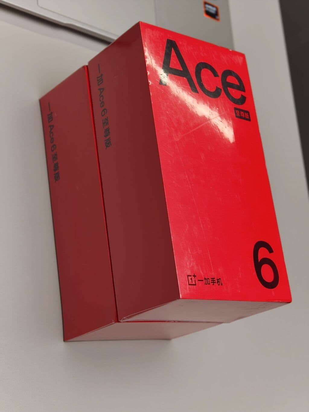 OnePlus Ace 6 Ultra, Новый, 256 ГБ, цвет - Серый, 2 SIM 2 из 3