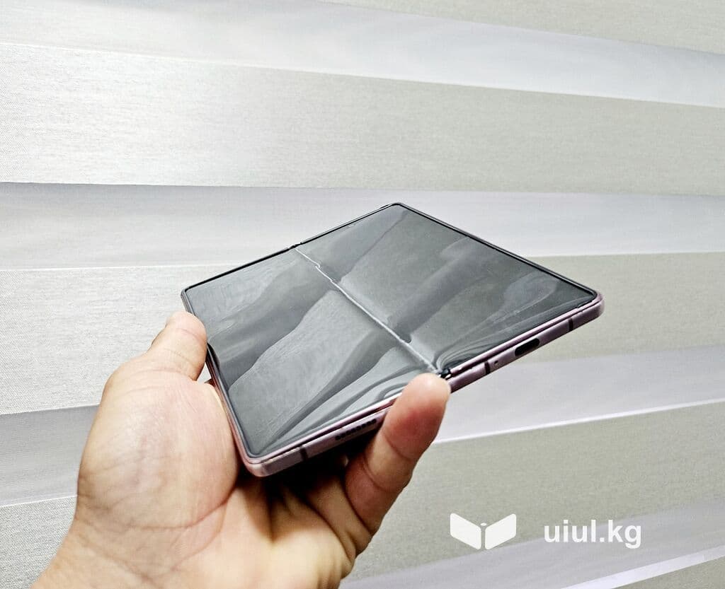 Samsung Galaxy Z Fold 2, Б/у, 256 ГБ, цвет - Розовый, 2 SIM, 1 SIM 12 из 13