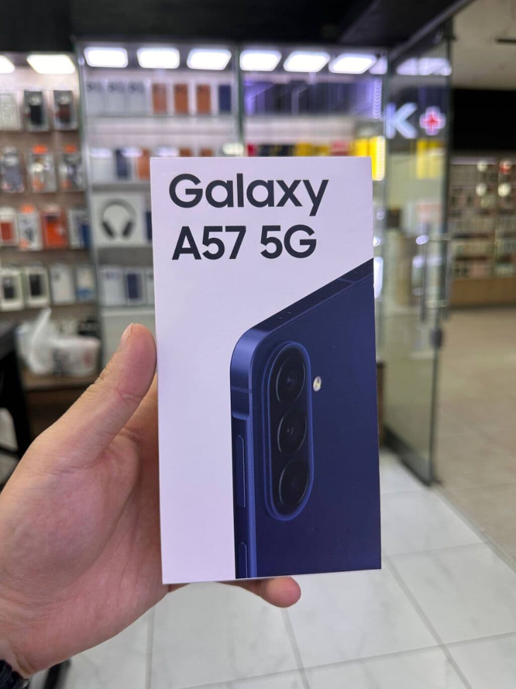 Samsung Galaxy A57, Новый, цвет - Синий, В рассрочку 2 из 4