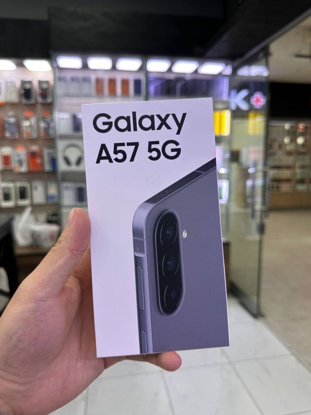 Samsung Galaxy A57, Новый, цвет - Синий, В рассрочку 3 из 4