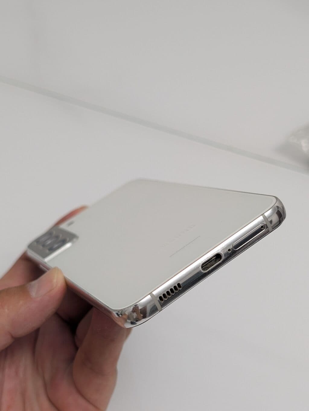 Samsung Galaxy S22 Plus, Б/у, 256 ГБ, цвет - Белый, 1 SIM, eSIM 4 из 12