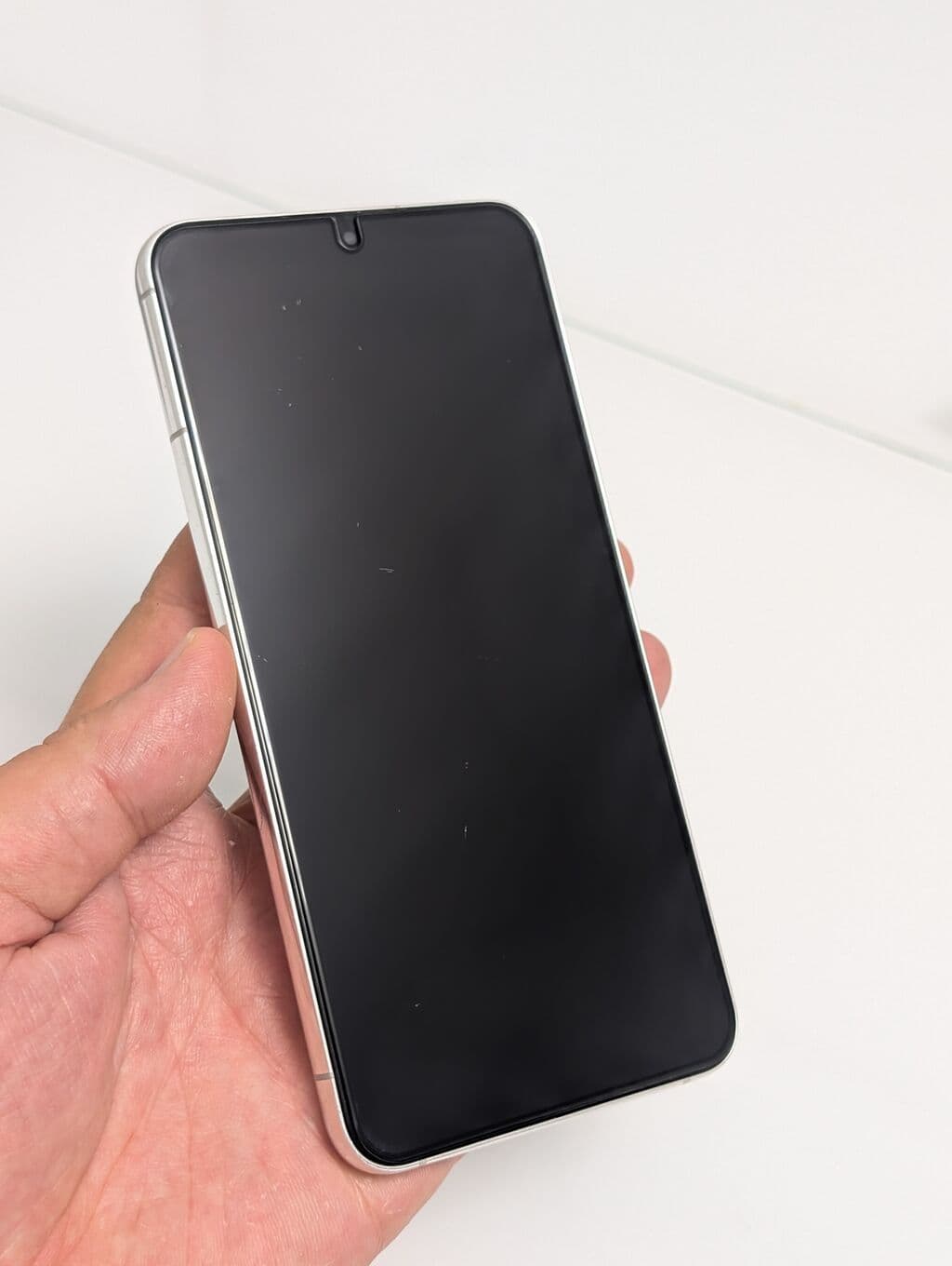 Samsung Galaxy S22 Plus, Б/у, 256 ГБ, цвет - Белый, 1 SIM, eSIM 9 из 12