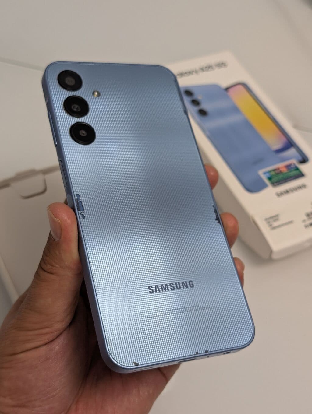 Samsung Galaxy A25, Б/у, 256 ГБ, цвет - Голубой, 2 SIM 6 из 10