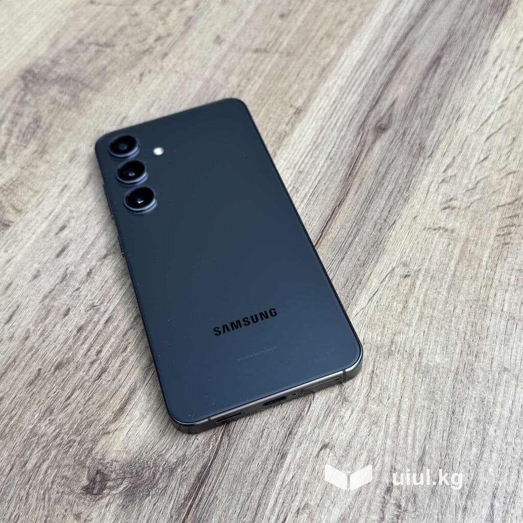 Samsung Galaxy S24, Б/у, 128 ГБ, цвет - Серый, 1 SIM, 2 SIM, eSIM 7 из 16