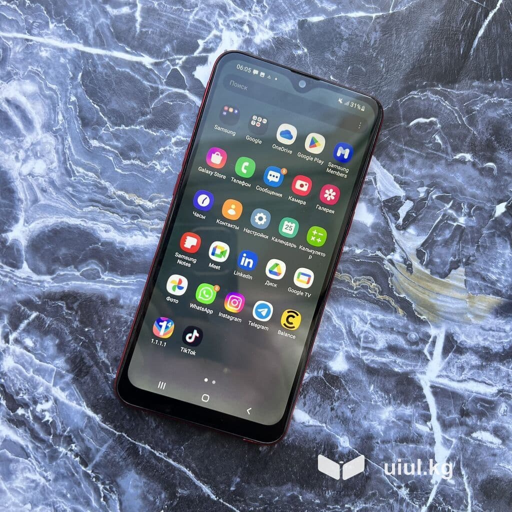 Samsung Galaxy A10s, Б/у, 32 ГБ, цвет - Красный, 2 SIM 5 из 7