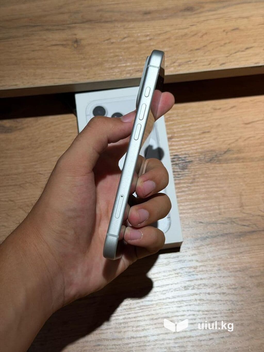 IPhone 17 Pro, Б/у, 256 ГБ, Серебристый, Коробка, В рассрочку, 100 % 5 из 7
