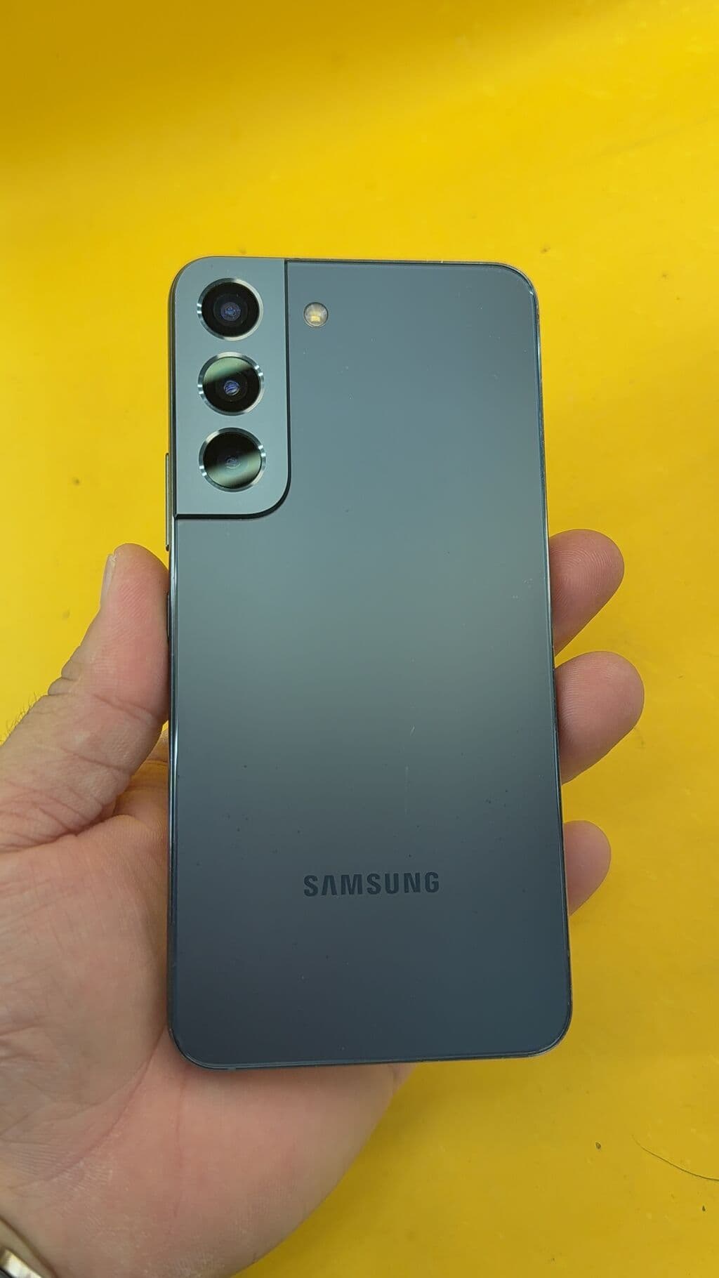 Samsung Galaxy S22, Б/у, 256 ГБ, 1 SIM 11 из 20