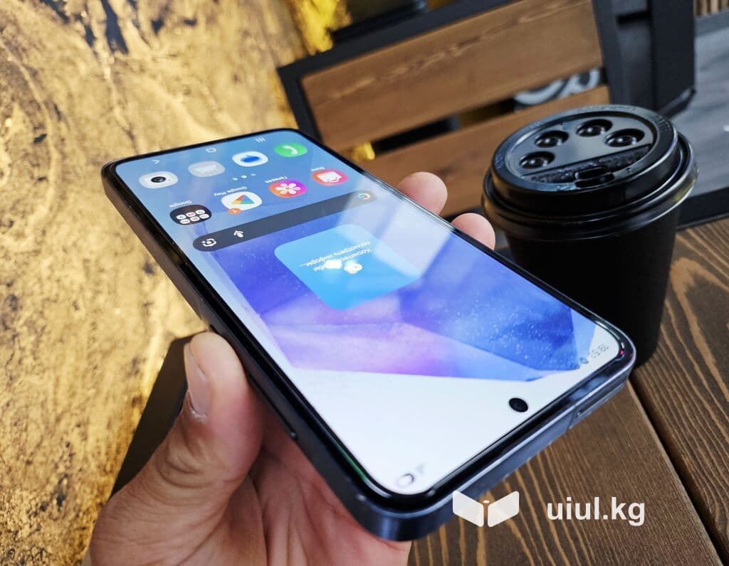 Samsung Galaxy A55 5G, Б/у, 128 ГБ, цвет - Синий, eSIM, 2 SIM, 1 SIM 16 из 19