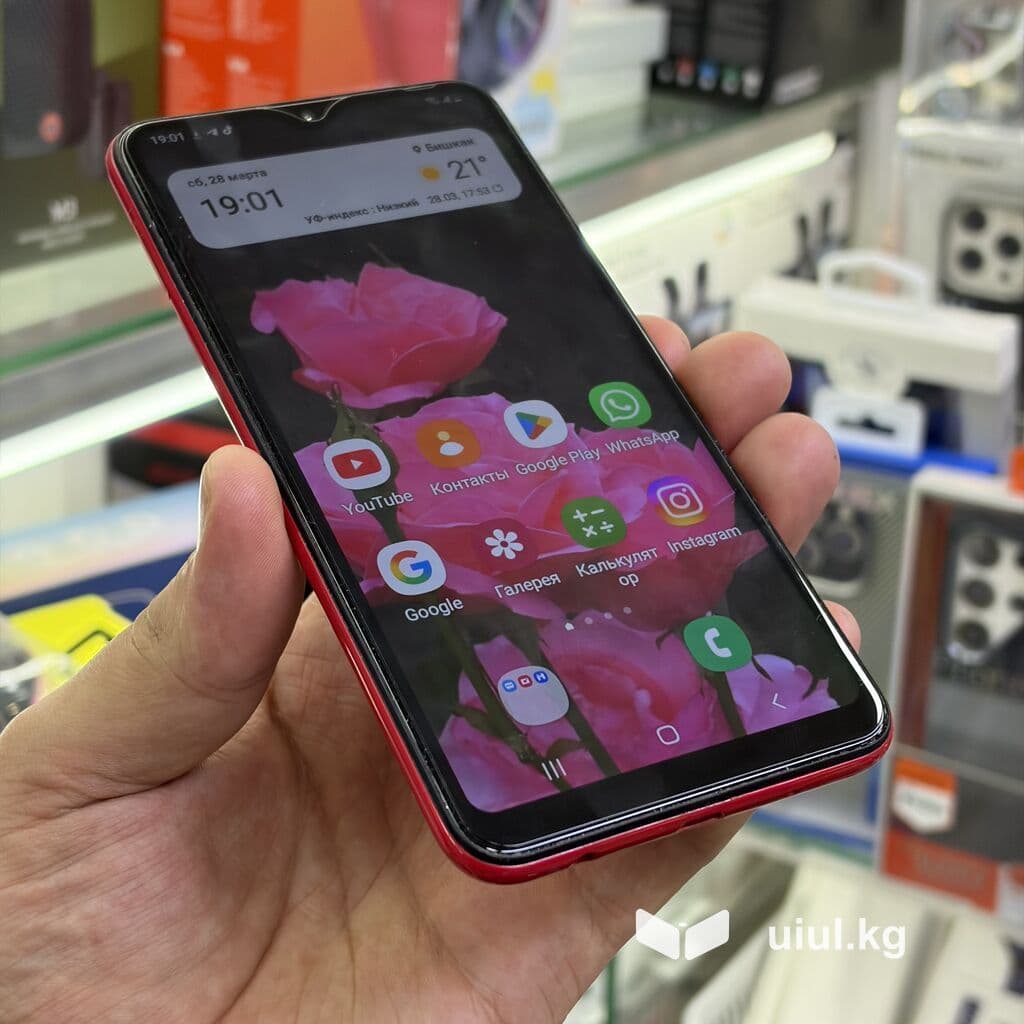 Samsung Galaxy A10, Б/у, 32 ГБ, цвет - Красный, 2 SIM 8 из 15