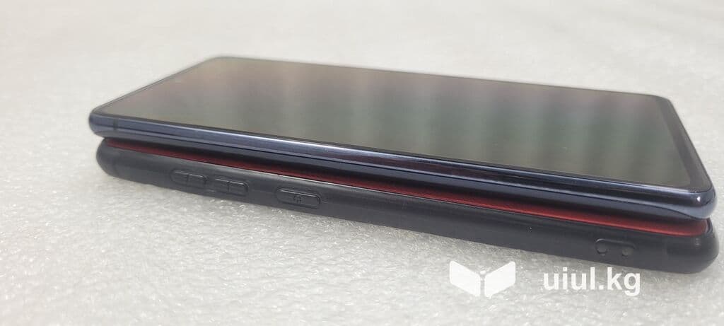 Samsung Galaxy S20 Plus, Б/у, 128 ГБ, цвет - Черный, 2 SIM 8 из 15