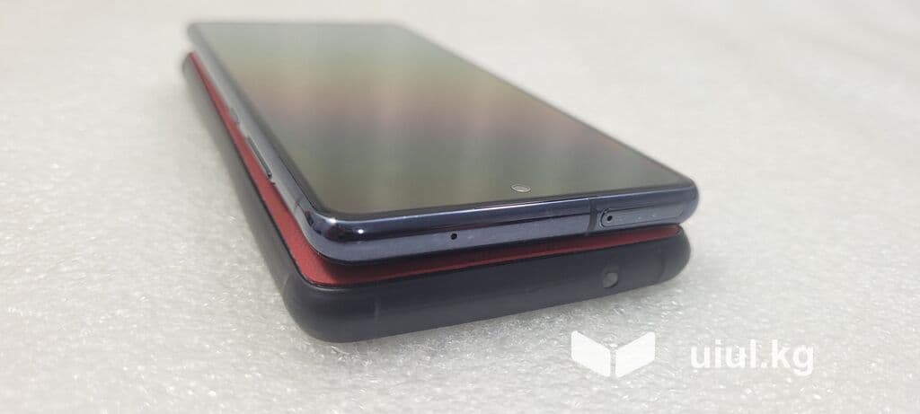 Samsung Galaxy S20 Plus, Б/у, 128 ГБ, цвет - Черный, 2 SIM 12 из 15