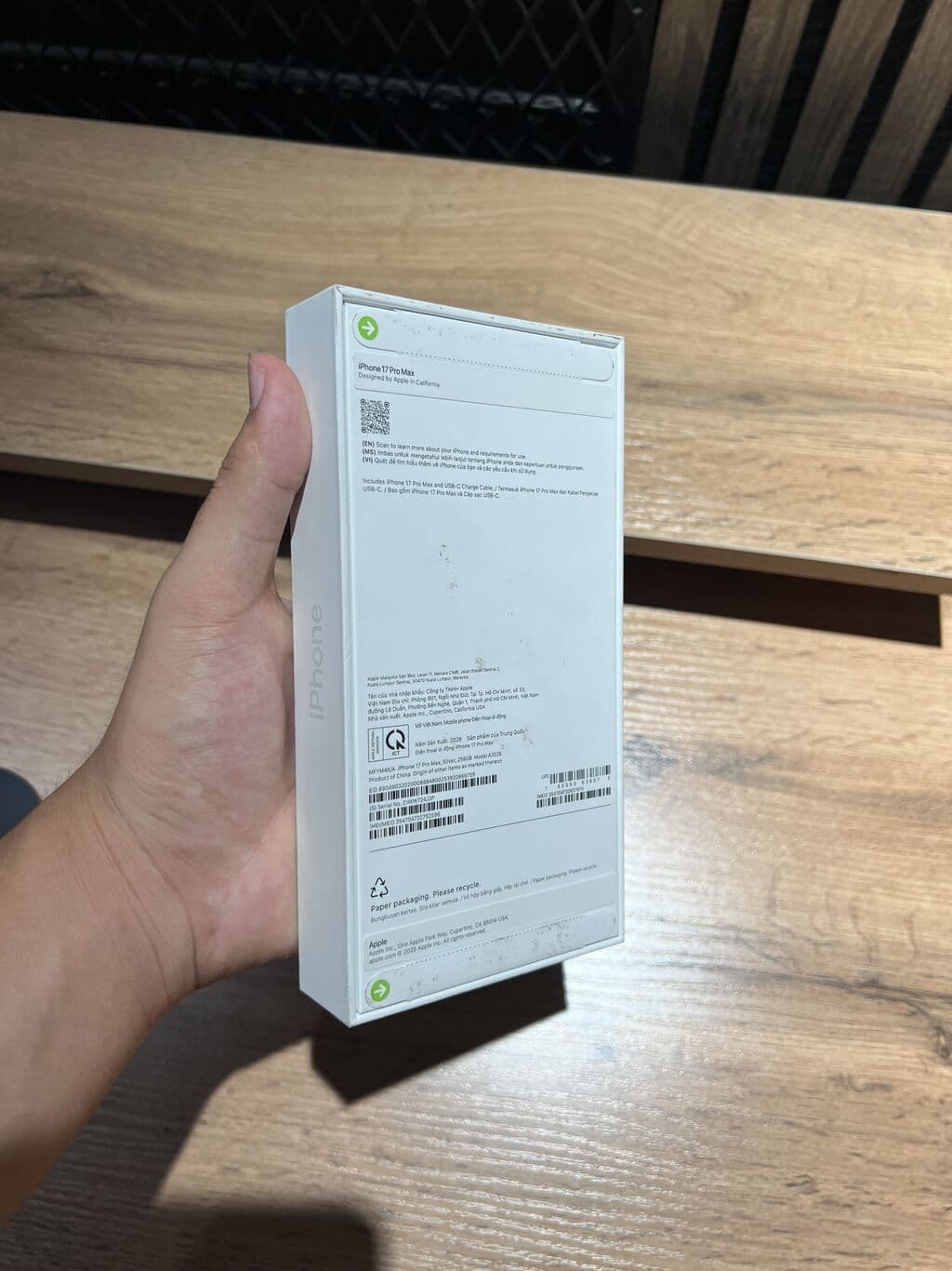 IPhone 17 Pro Max, Новый, 256 ГБ, White Titanium, Защитное стекло, Чехол, Коробка, В рассрочку, 100 % 2 из 3