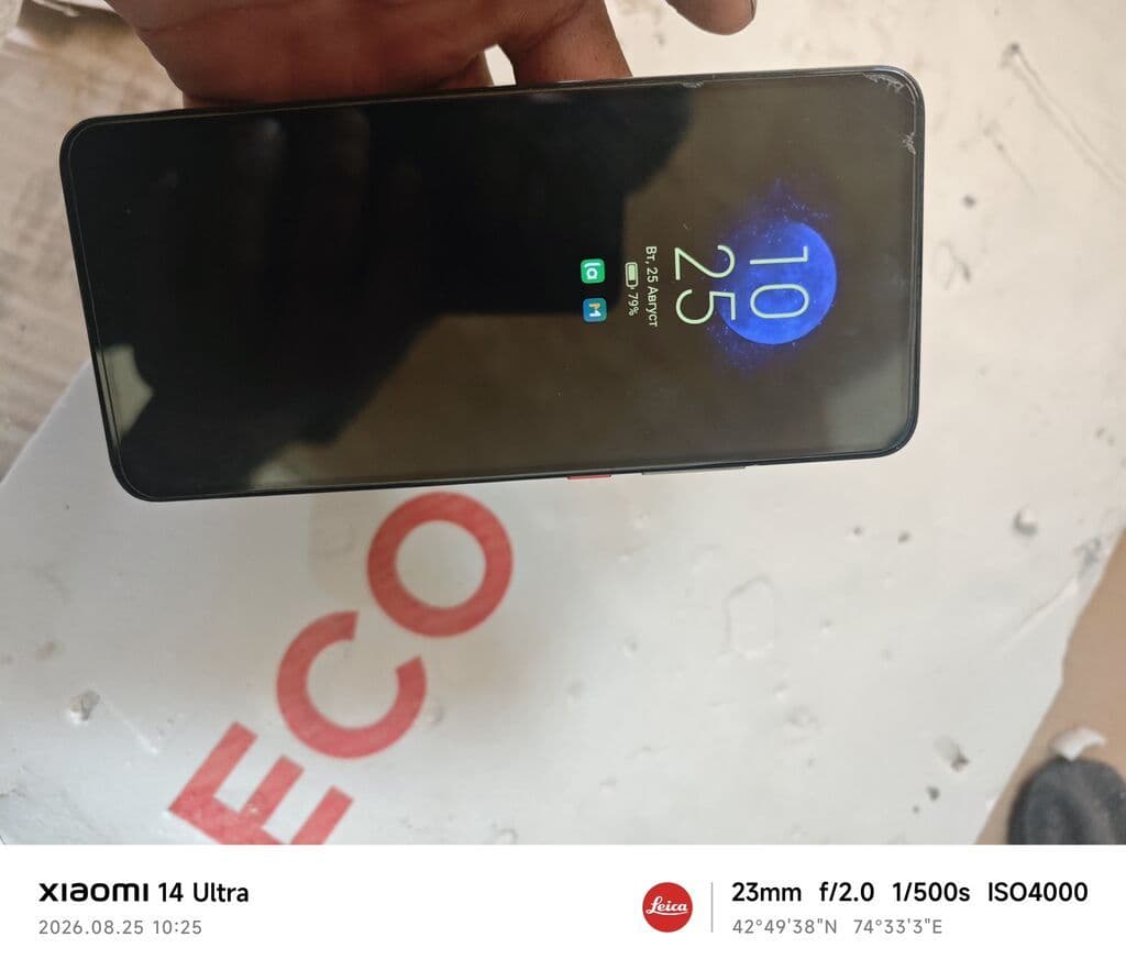 Poco F2 Pro, Б/у, 256 ГБ, цвет - Черный 2 из 9