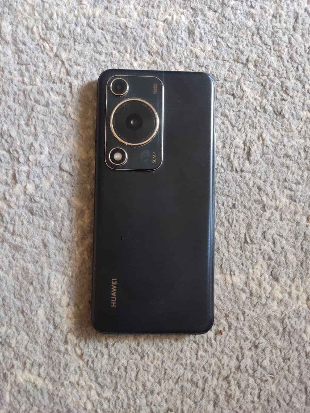 Huawei nova Y71, Б/у, 128 ГБ, цвет - Черный, 2 SIM 3 из 6