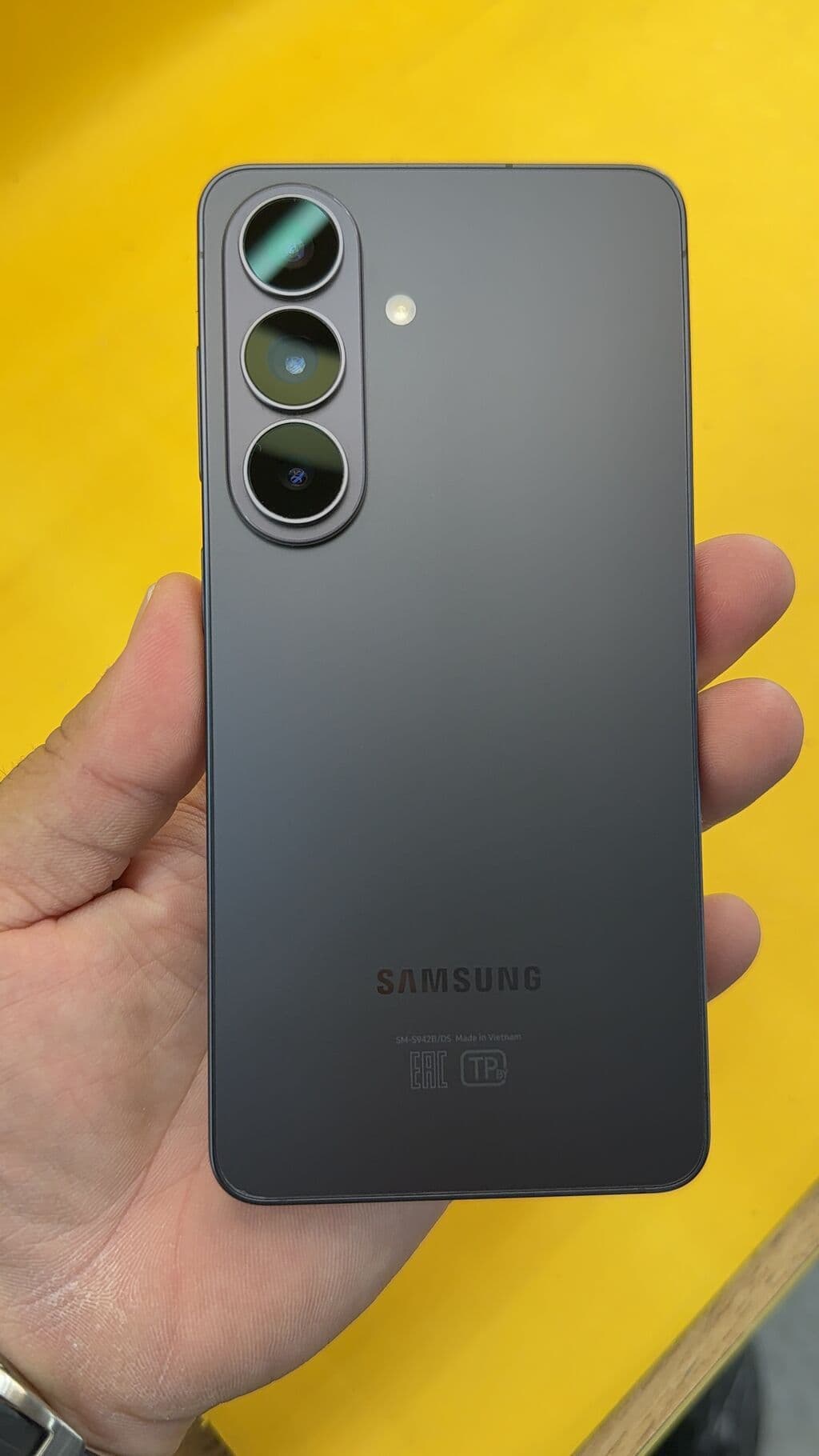 Samsung Galaxy S26, Б/у, 256 ГБ, 2 SIM 1 из 14
