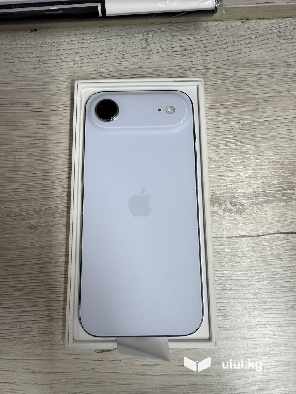IPhone Air, Новый, Голубой, В рассрочку, 100 % 3 из 3