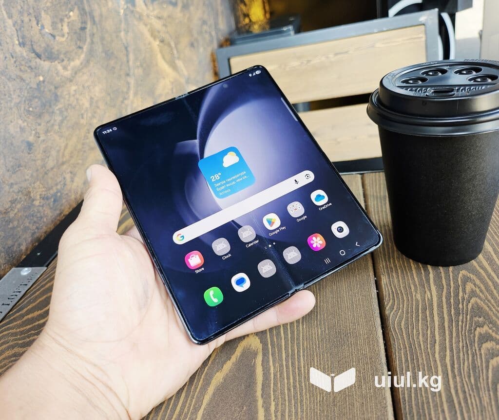 Samsung Galaxy Z Fold 5, Б/у, 512 ГБ, цвет - Черный, 2 SIM 1 из 20