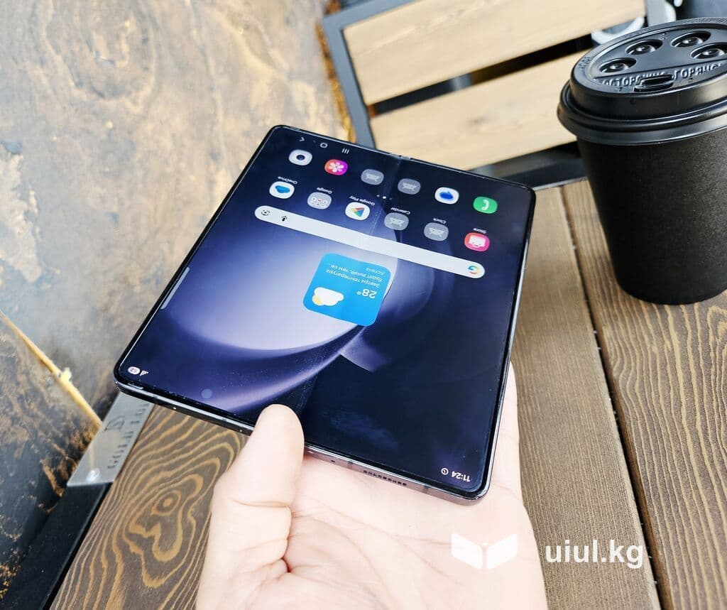 Samsung Galaxy Z Fold 5, Б/у, 512 ГБ, цвет - Черный, 2 SIM 10 из 20