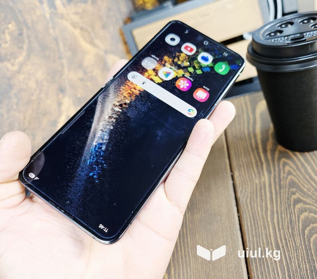 Samsung Galaxy Z Flip 5, Б/у, 256 ГБ, цвет - Черный, 1 SIM, eSIM, 2 SIM 8 из 21