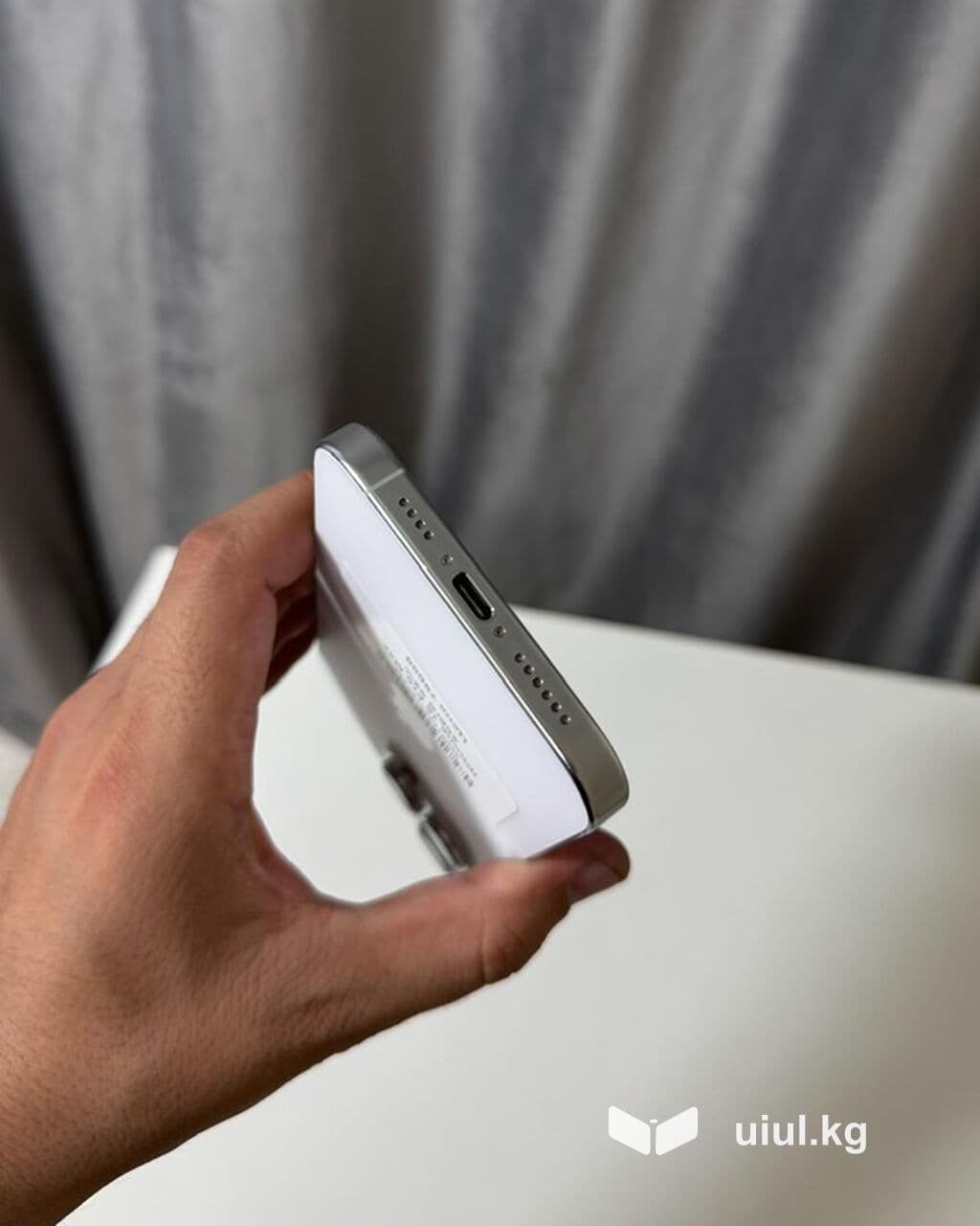 IPhone 16 Pro Max, Б/у, 256 ГБ, Белый, Коробка, В рассрочку, 92 % 5 из 7