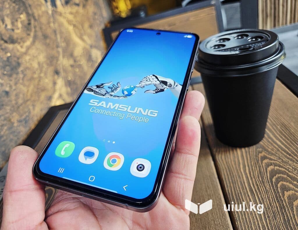 Samsung Galaxy S24 FE, Б/у, 128 ГБ, цвет - Серый, 1 SIM, 2 SIM, eSIM 3 из 20