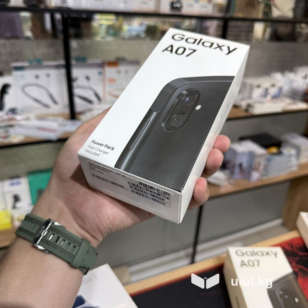 Samsung Galaxy A07 — смартфон в фирменной коробке. Ключевые