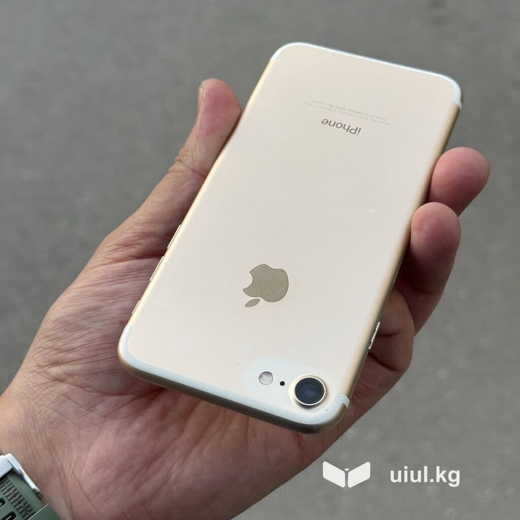 IPhone 7, Б/у, 128 ГБ, Золотой, 79 % 10 из 11