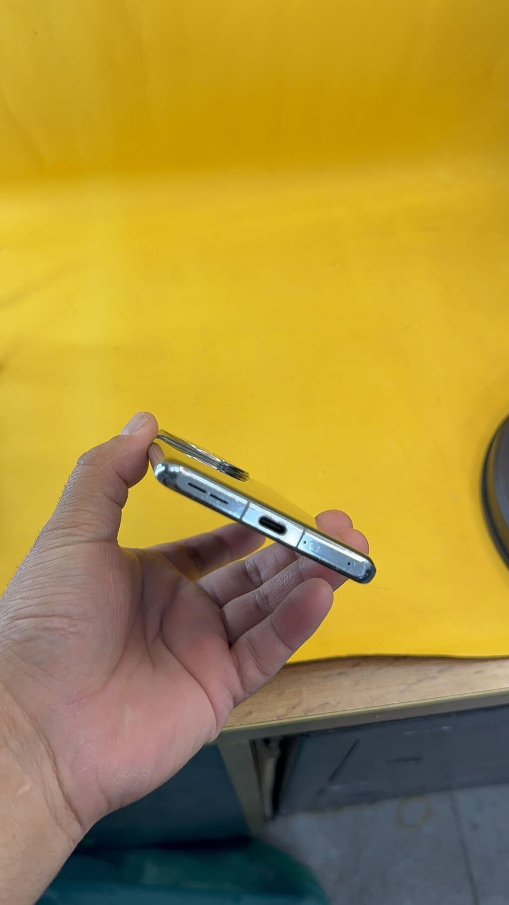 OnePlus 11, Б/у, 256 ГБ, 2 SIM 7 из 10