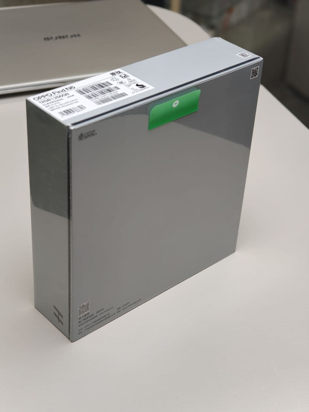 Oppo Find N5, Новый, 256 ГБ, цвет - Черный, 2 SIM 2 из 4