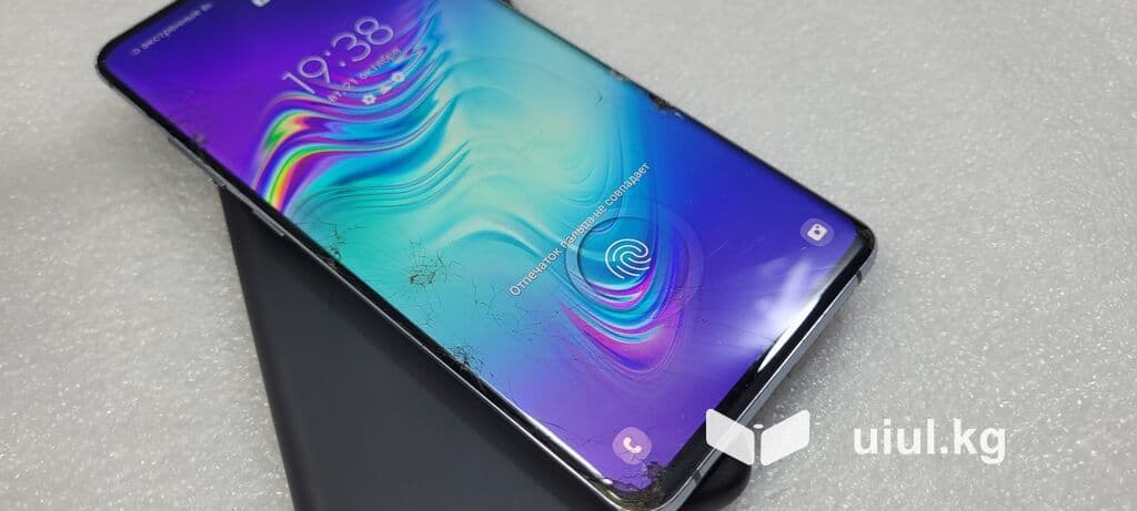 Samsung Galaxy S10 5G, Б/у, 256 ГБ, цвет - Черный, 2 SIM