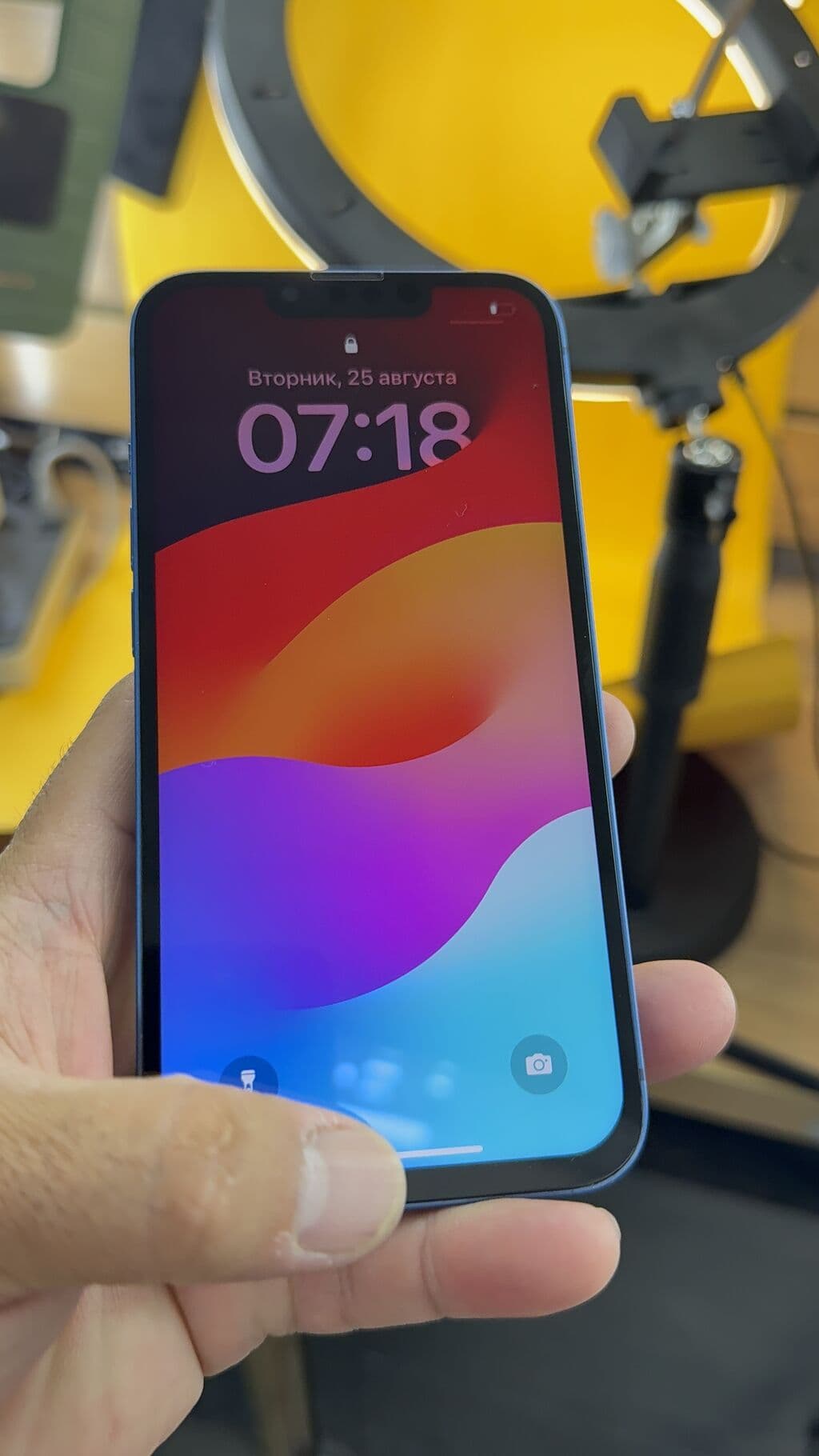 IPhone 13, Б/у, 128 ГБ, 85 % 5 из 13