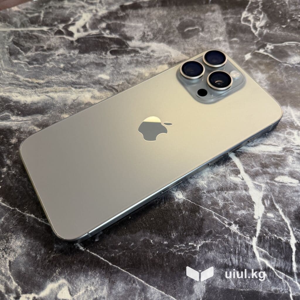 IPhone 15 Pro Max, Б/у, 256 ГБ, Natural Titanium, Чехол, 86 % 2 из 8