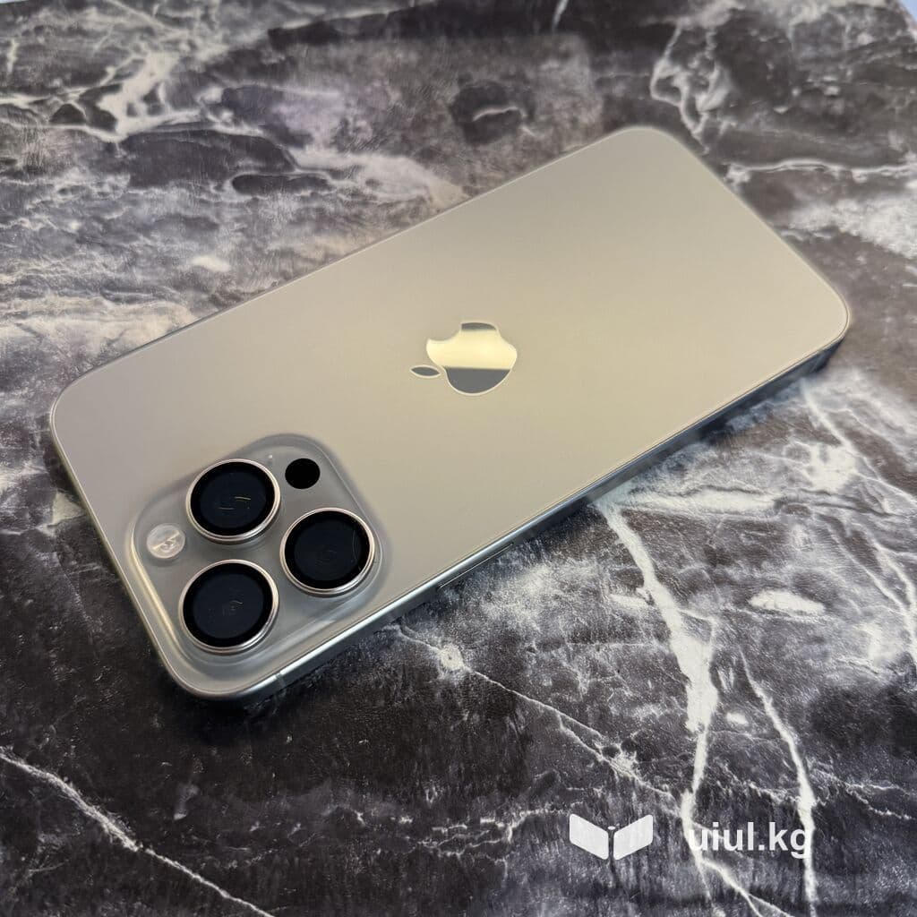 IPhone 15 Pro Max, Б/у, 256 ГБ, Natural Titanium, Чехол, 86 % 3 из 8