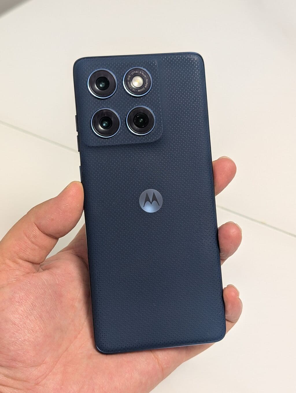 Motorola Edge 50 Ultra, Б/у, 512 ГБ, цвет - Синий, 2 SIM 3 из 13