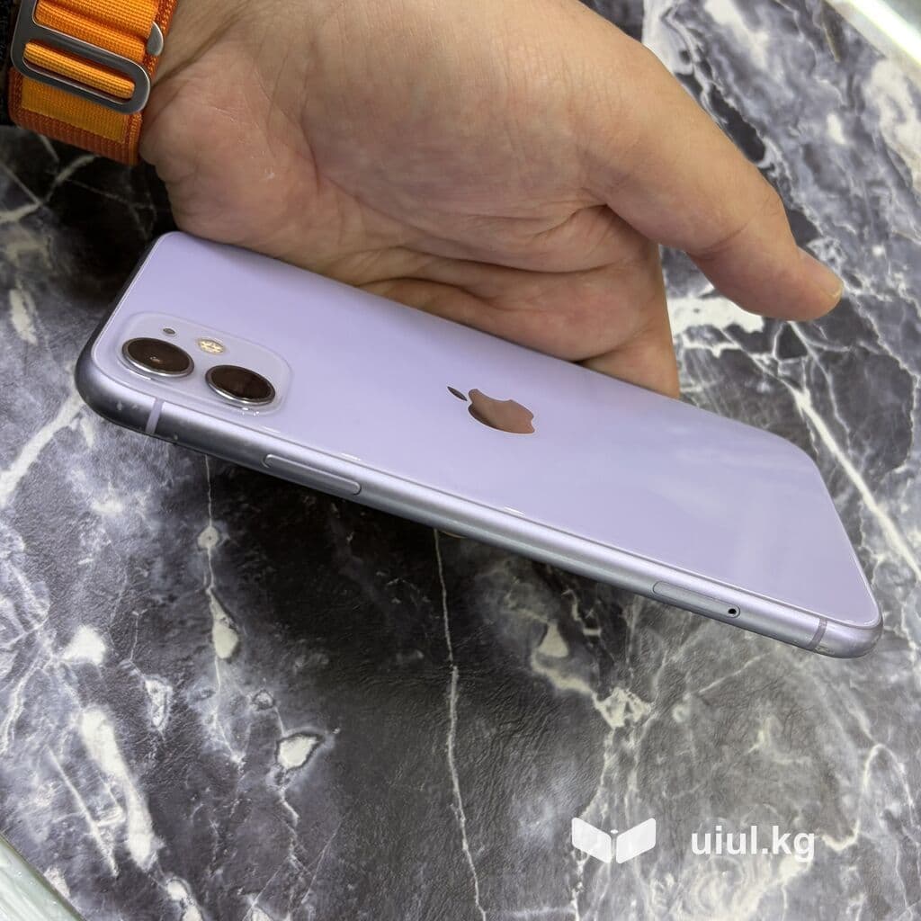 IPhone 11, Б/у, 128 ГБ, Чехол, 100 % 5 из 7