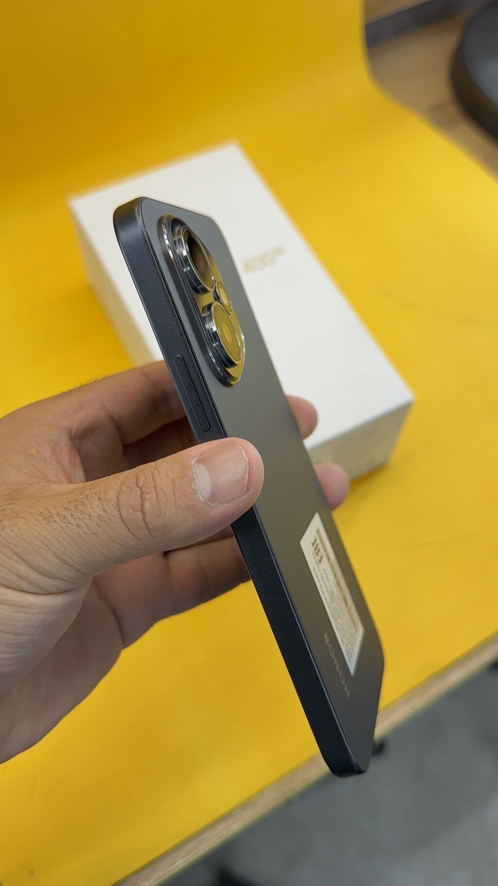 Honor 400, Б/у, 256 ГБ, 2 SIM 11 из 16