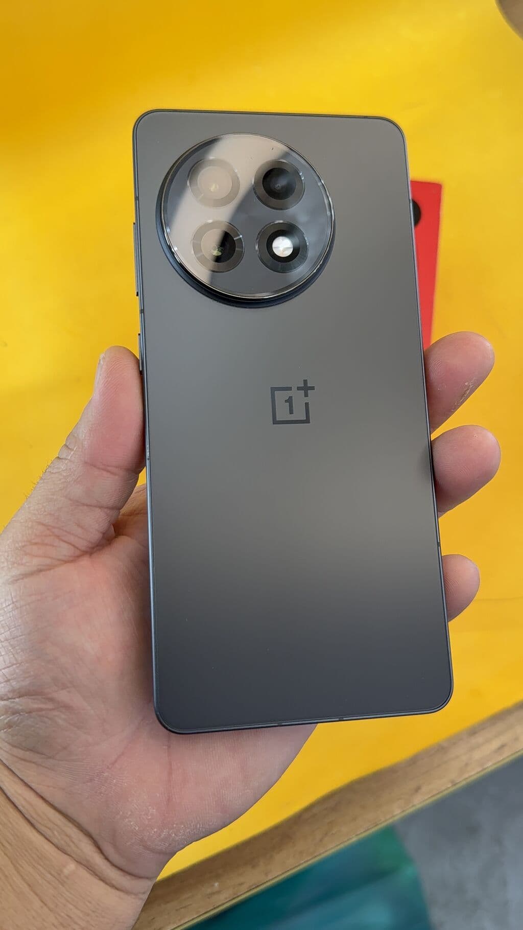OnePlus 13R, Б/у, 256 ГБ, 2 SIM