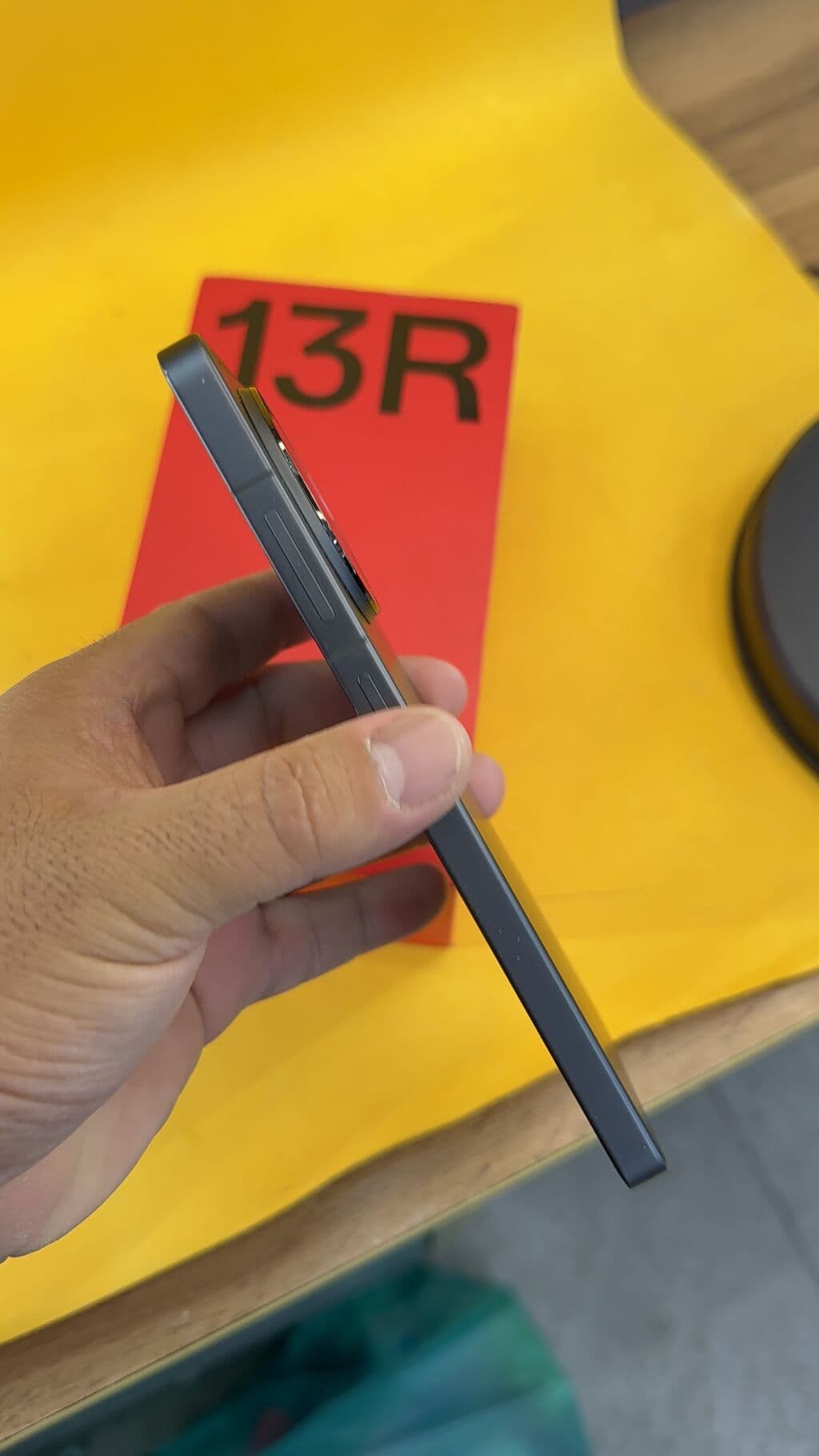 OnePlus 13R, Б/у, 256 ГБ, 2 SIM 3 из 14
